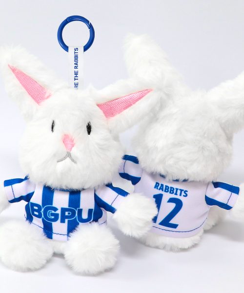 Alternative view of พวงกุญแจกระต่าย THE RABBITS PLUSH DOLL 2025/26