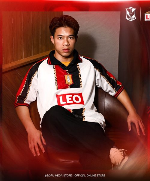 Alternative view of BGPU X LEO RETRO SHIRT 2026 (สีขาว)